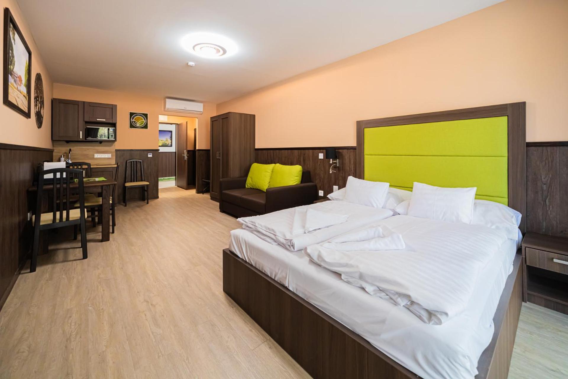 Buekfuerdo Apartmanhaz Exteriér fotografie